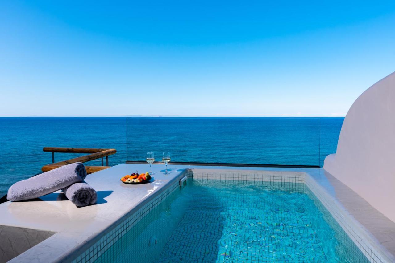 Neoma Luxury Suites Καρτεράδος Εξωτερικό φωτογραφία