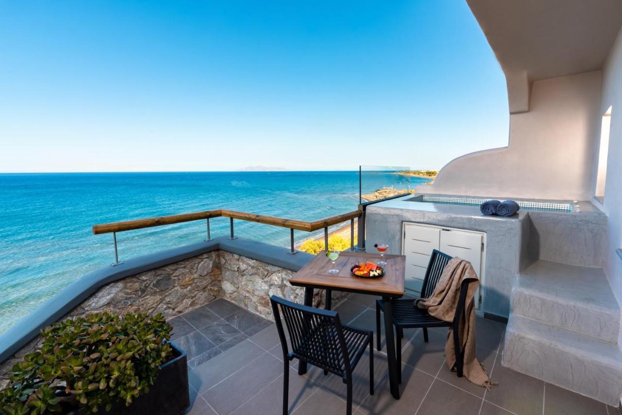 Neoma Luxury Suites Καρτεράδος Εξωτερικό φωτογραφία